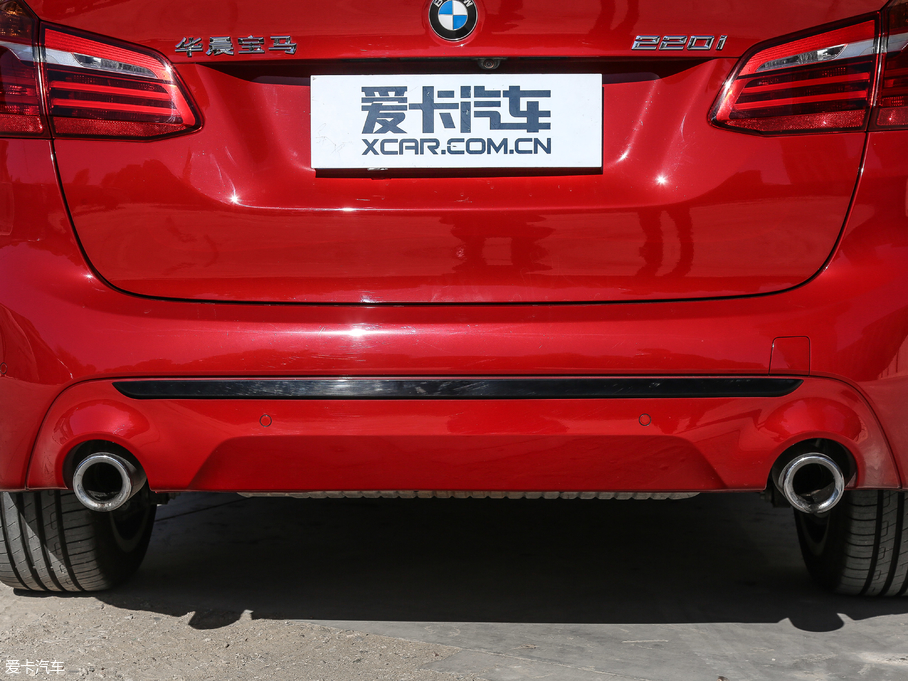 2018R2ϵ܇ 220i Ab