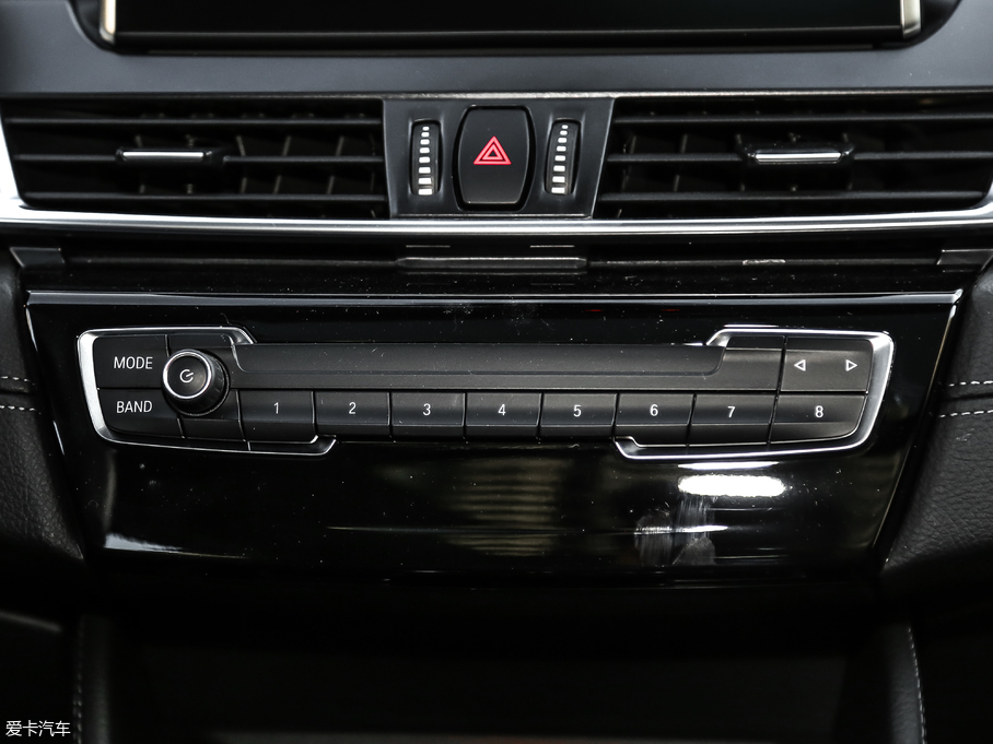 2018R2ϵ܇ 220i Ab