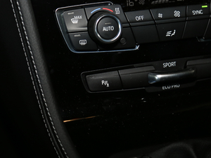 2018220i Ab п؅^(q)