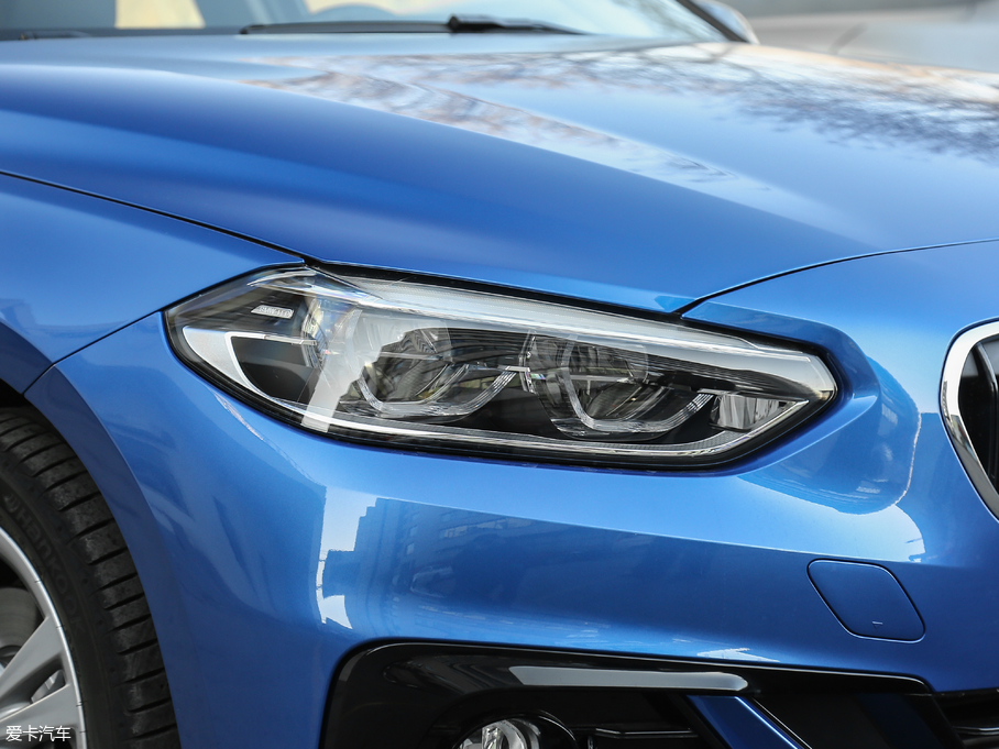 2018R1ϵ 118i OӋb