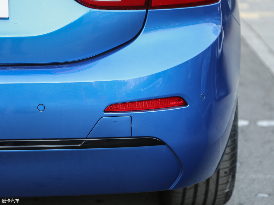 2018R1ϵ 118i OӋb