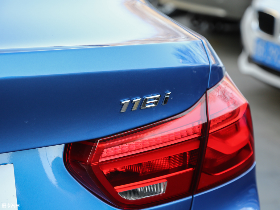 2018R1ϵ 118i OӋb