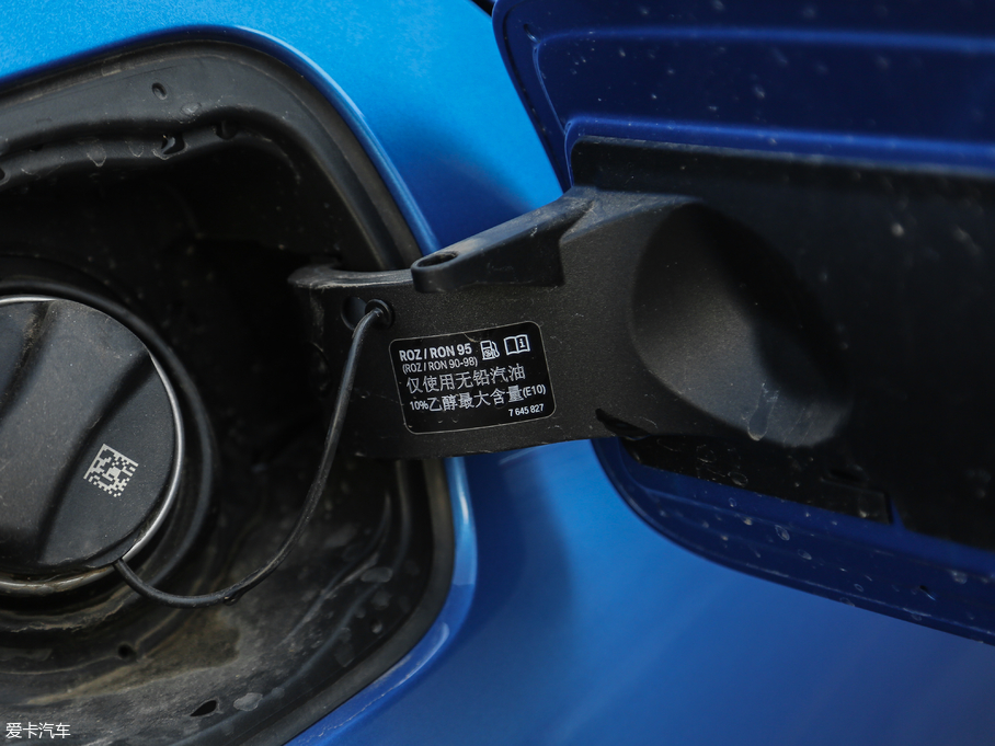 2018R1ϵ 118i OӋb