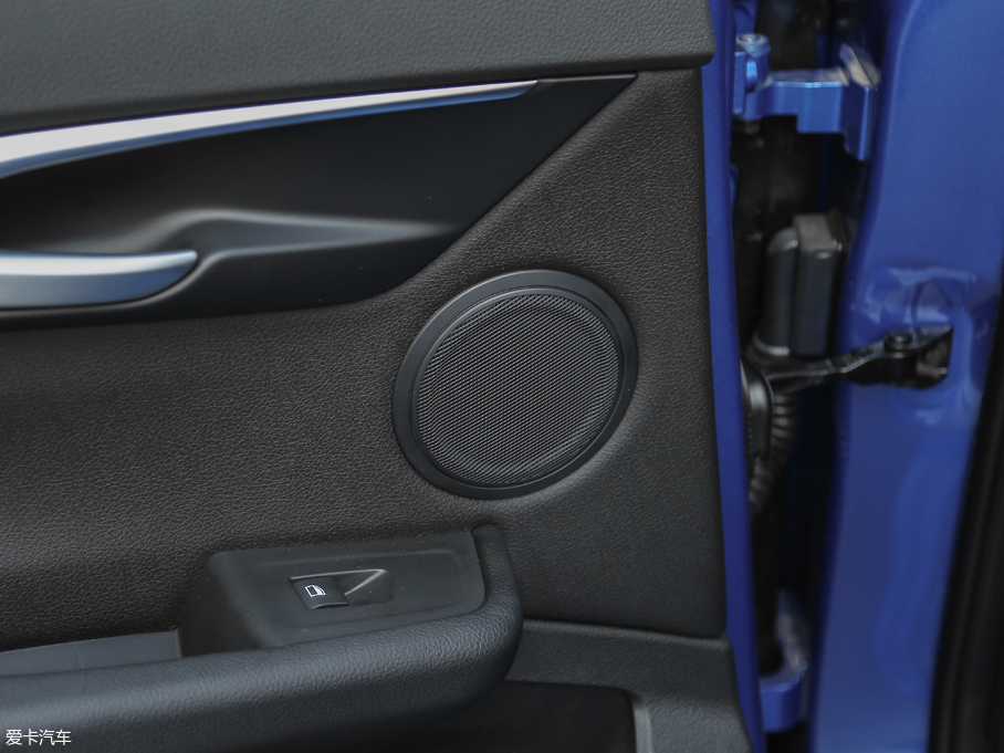 2018R1ϵ 118i OӋb