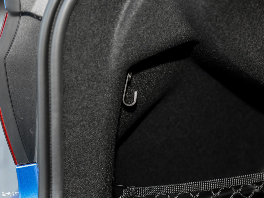 2018R1ϵ 118i OӋb