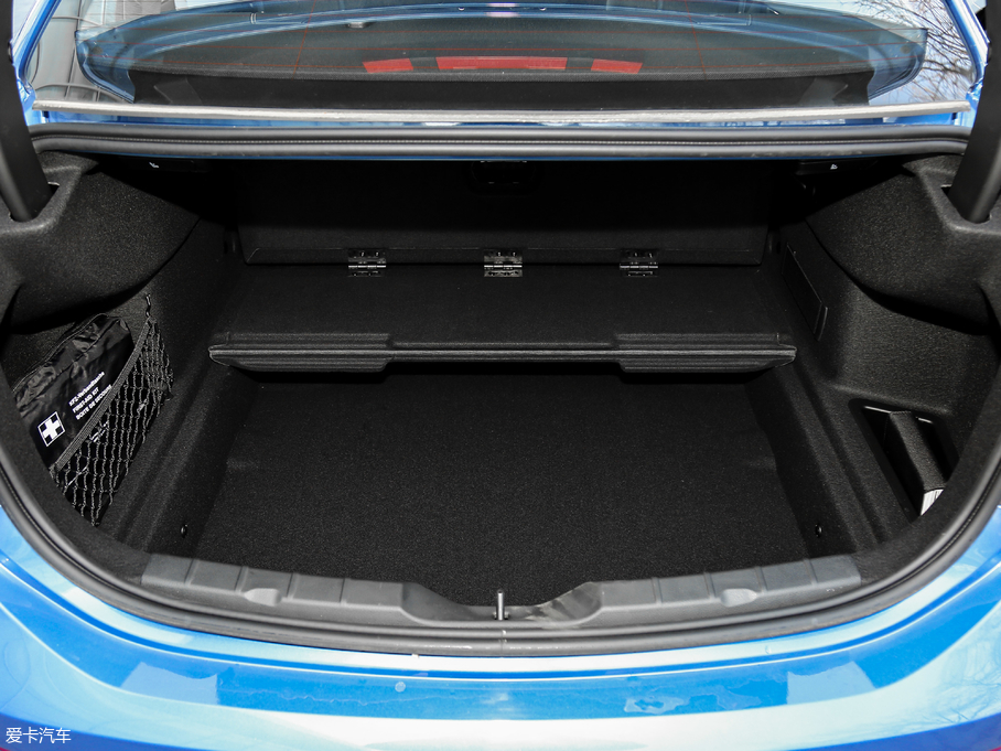 2018R1ϵ 118i OӋb