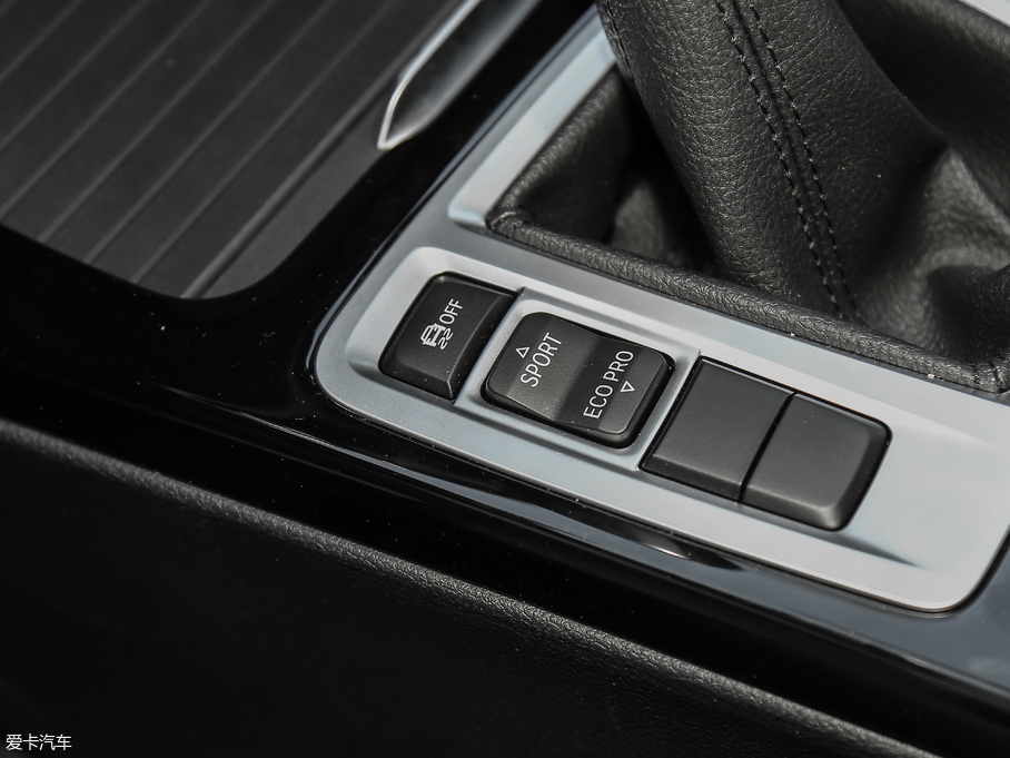 2018R1ϵ 118i OӋb