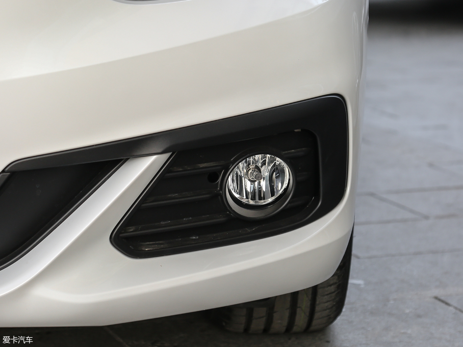 2018R1ϵ 118i r(sh)