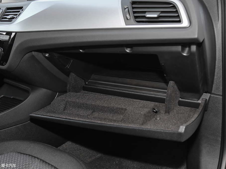 2018R1ϵ 118i r(sh)