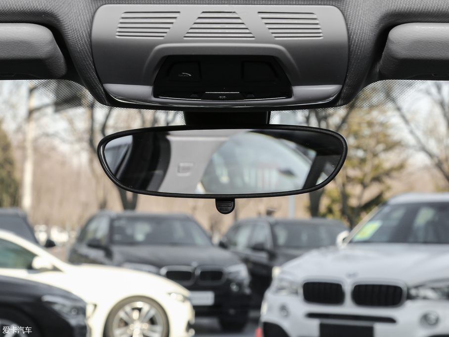 2018R1ϵ 118i r(sh)