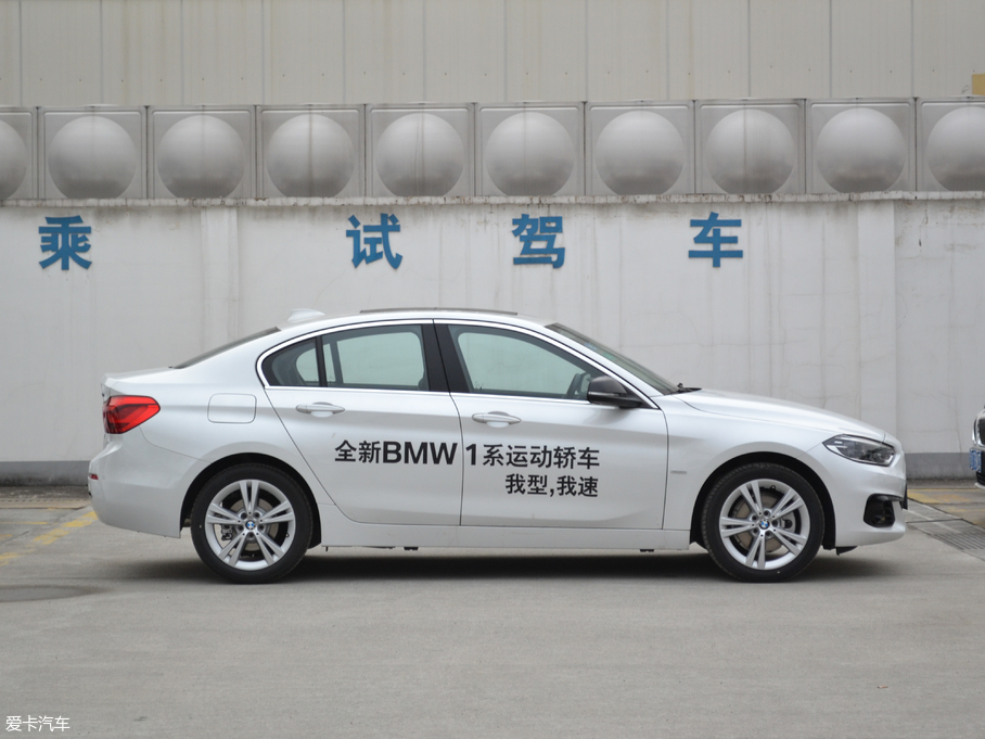 2018R1ϵ 118i OӋb