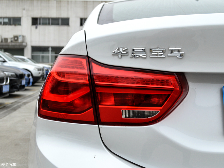 2018R1ϵ 118i OӋb