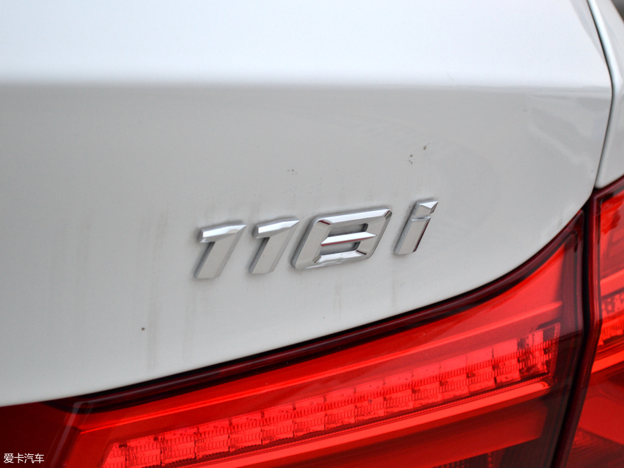 2018R1ϵ 118i OӋb