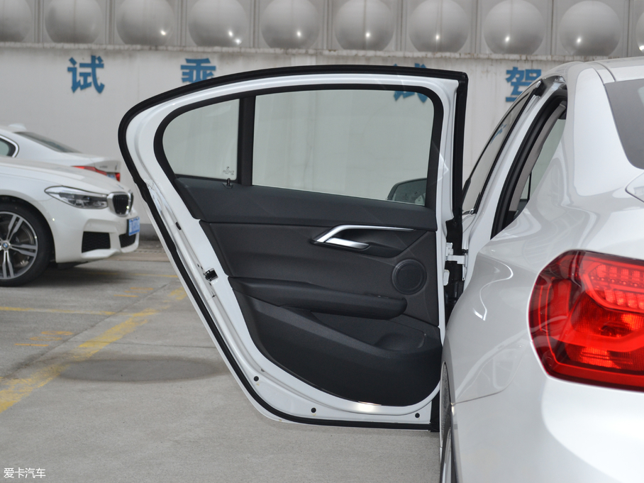 2018R1ϵ 118i O(sh)Ӌb