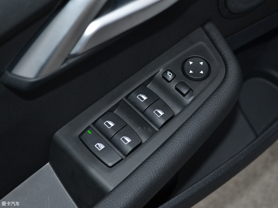 2018R1ϵ 118i OӋb