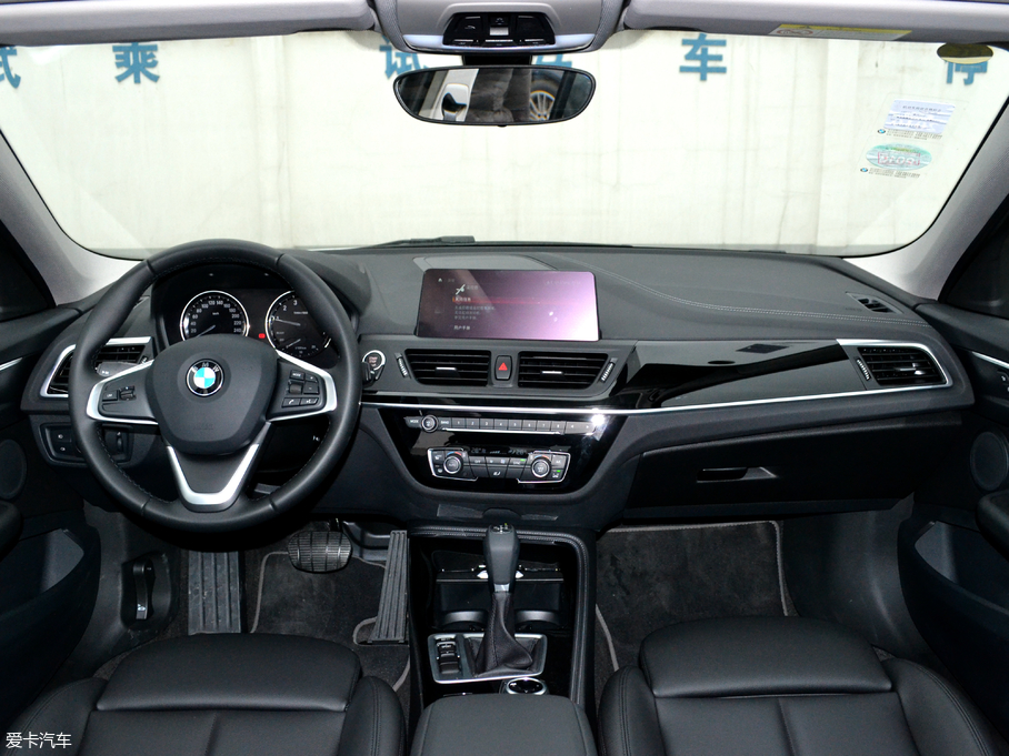 2018R1ϵ 118i OӋb