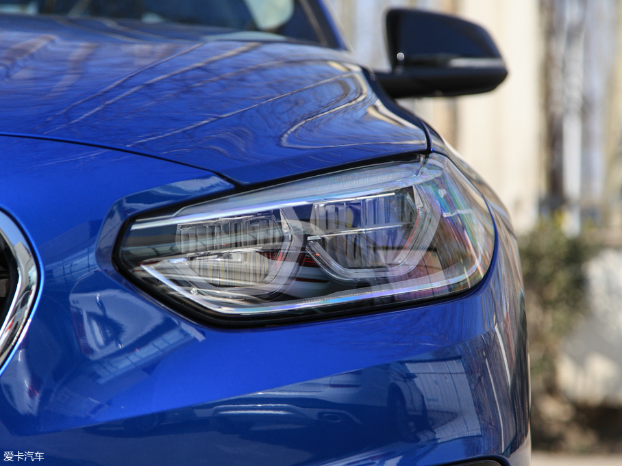 2018R1ϵ 120i OӋb