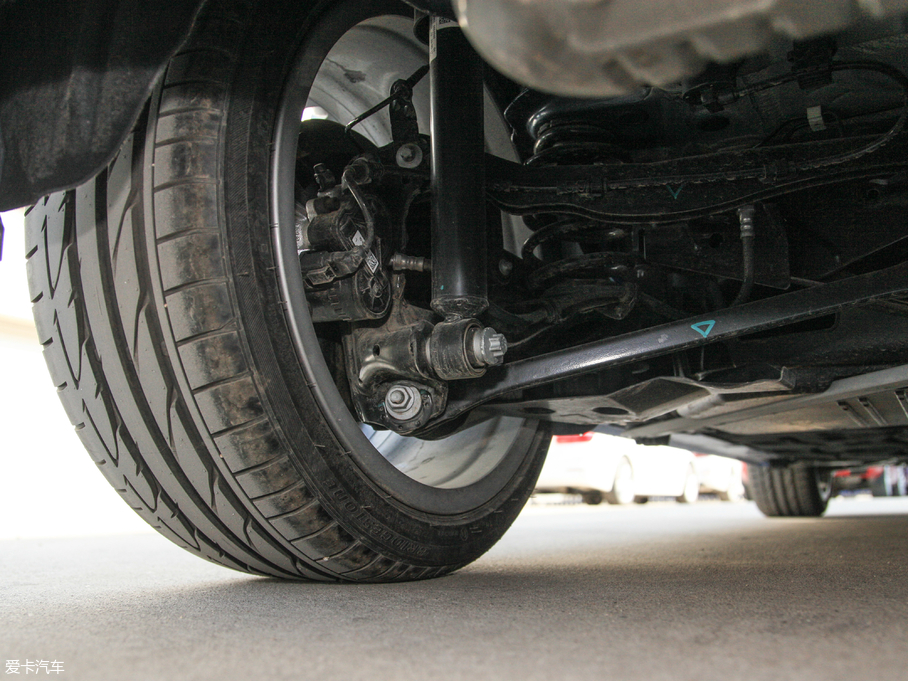 2018R1ϵ 120i OӋb