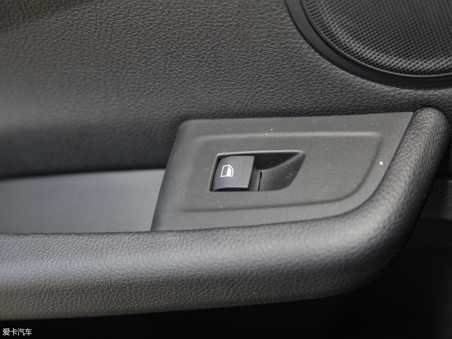 2018R1ϵ 120i OӋb