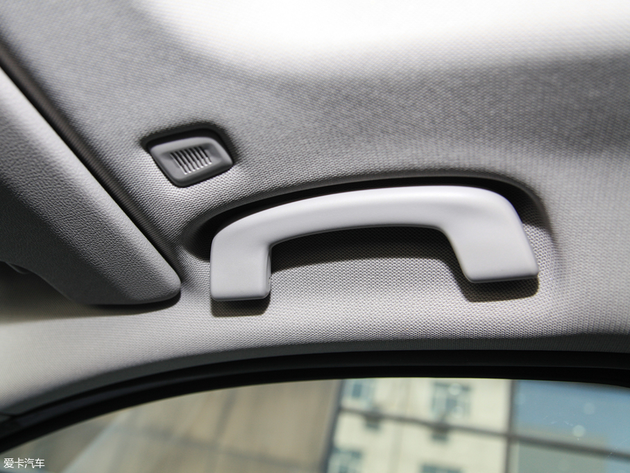 2018R1ϵ 120i OӋb