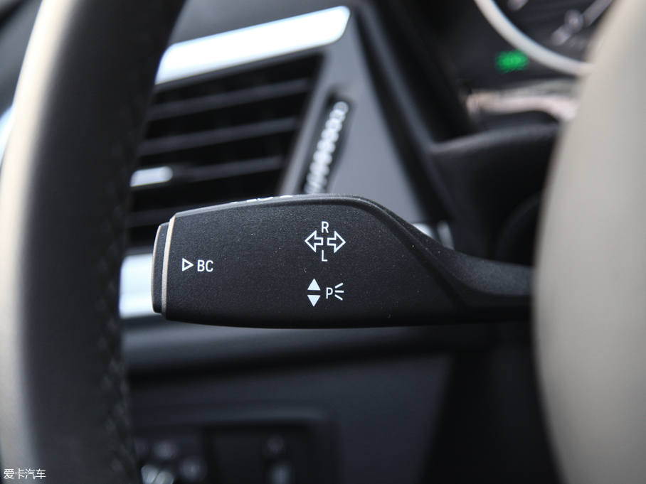 2018R1ϵ 120i OӋb