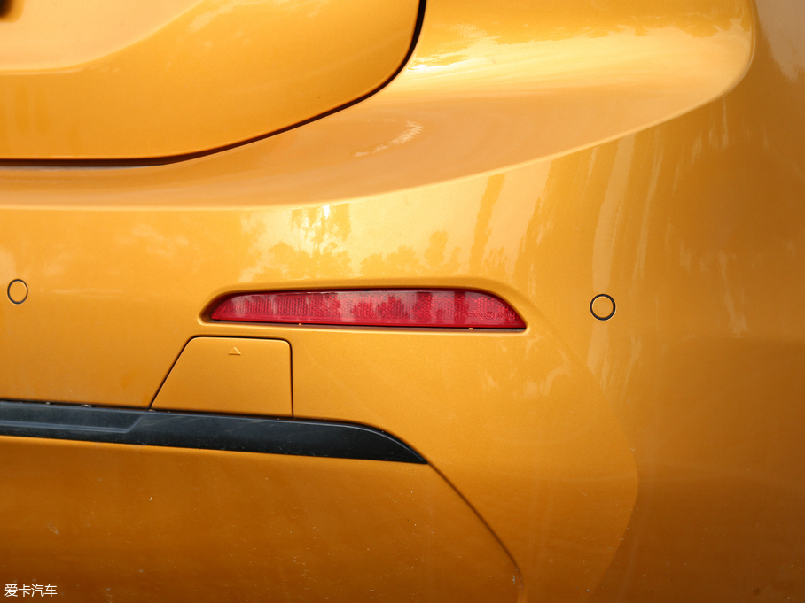 2018R1ϵ 118i OӋb