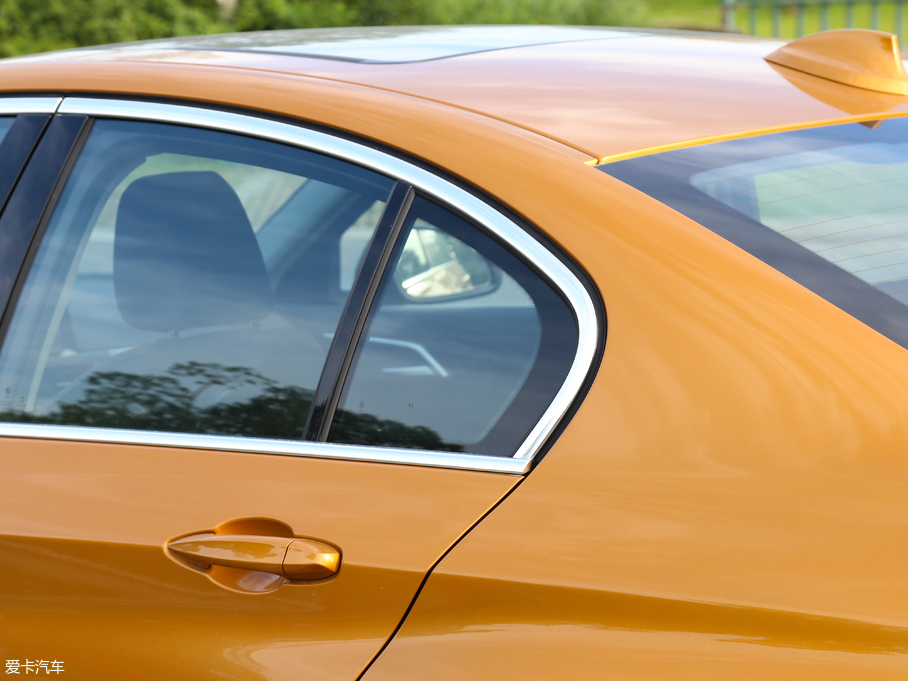 2018R1ϵ 118i O(sh)Ӌb