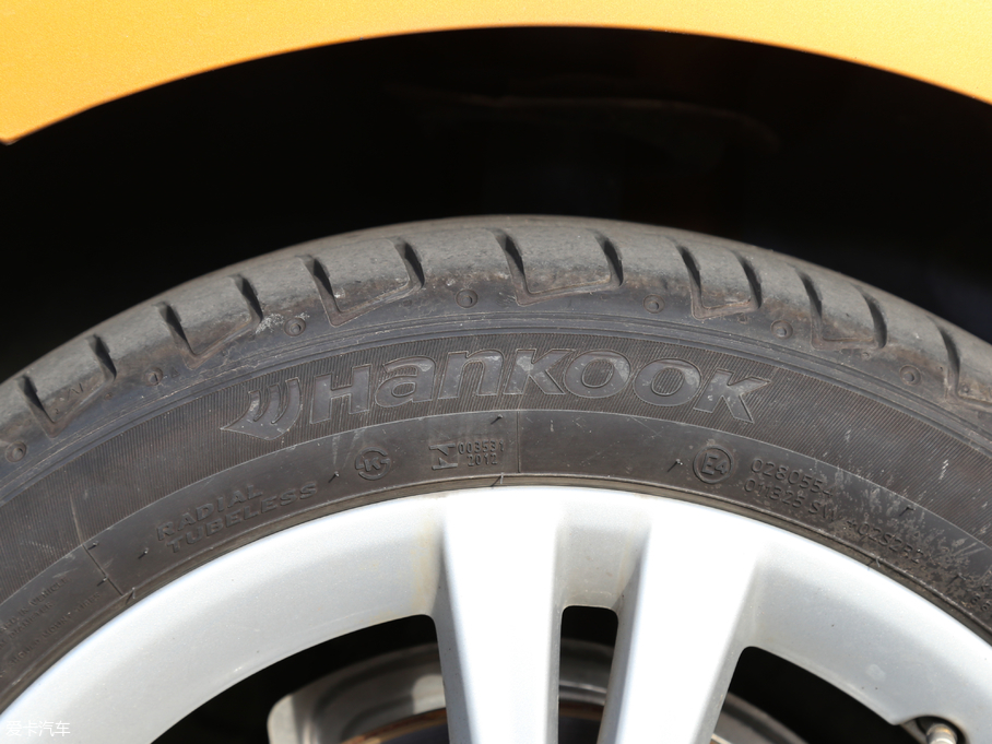 2018R1ϵ 118i OӋb