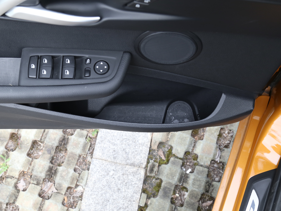 2018R1ϵ 118i OӋb