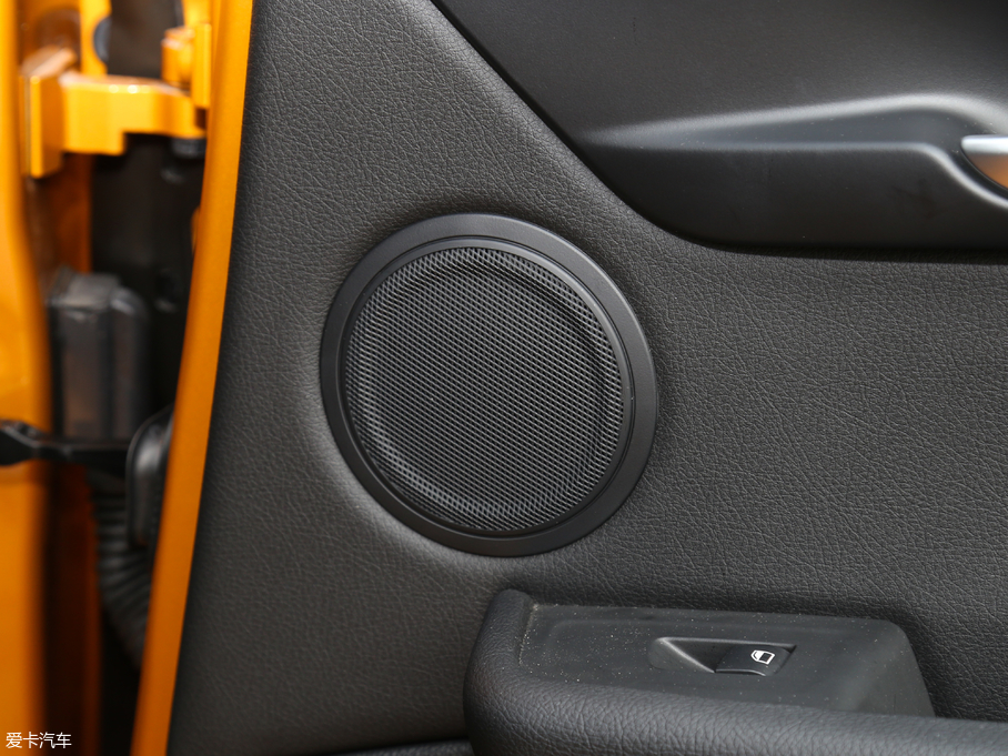 2018R1ϵ 118i OӋb