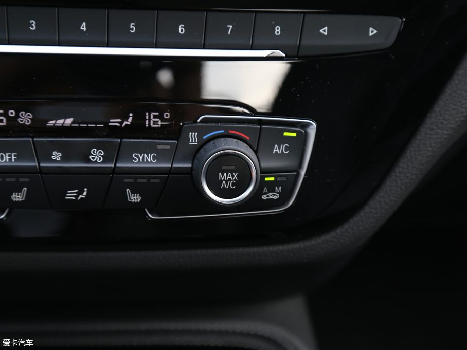 2018R1ϵ 118i OӋb