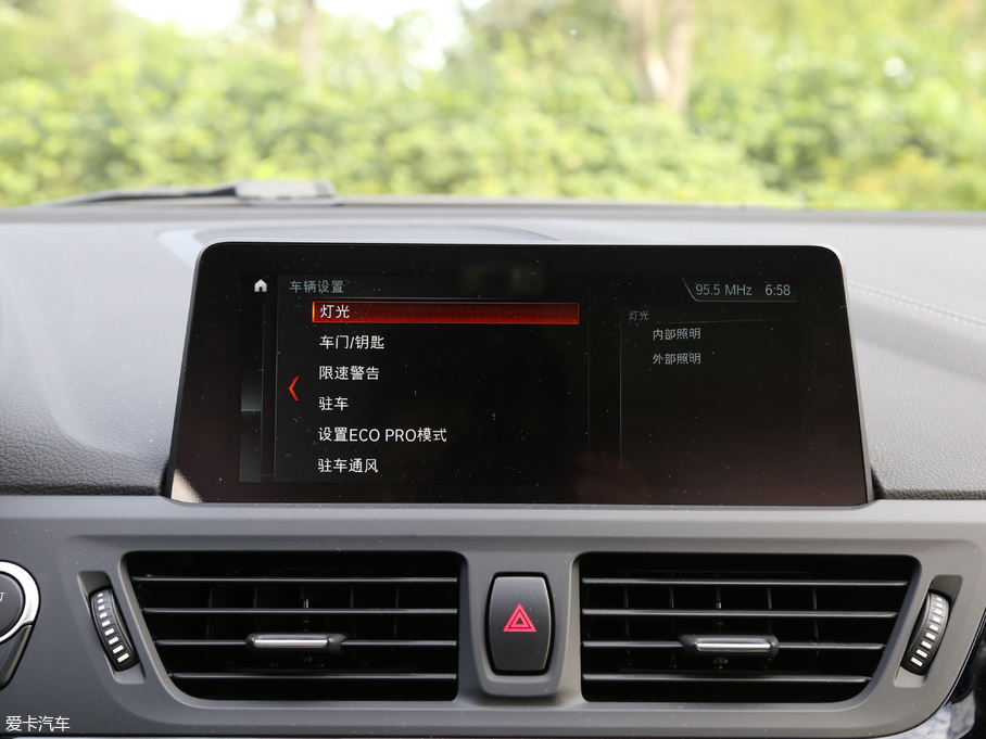 2018R1ϵ 118i OӋb