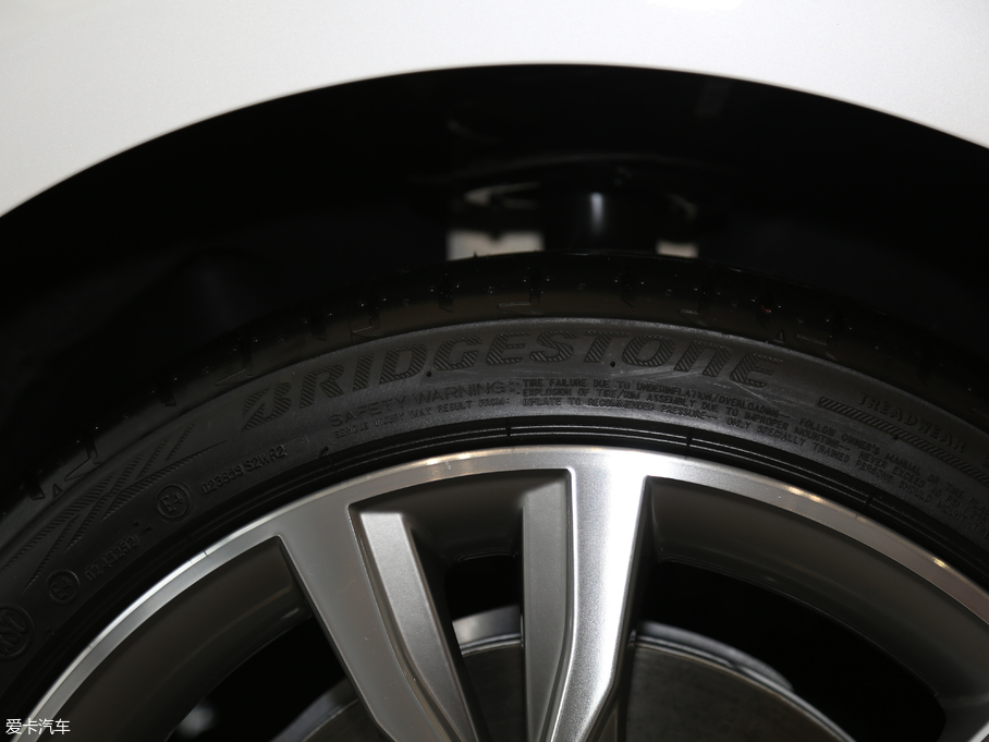 2018R1ϵ 120i O(sh)Ӌb