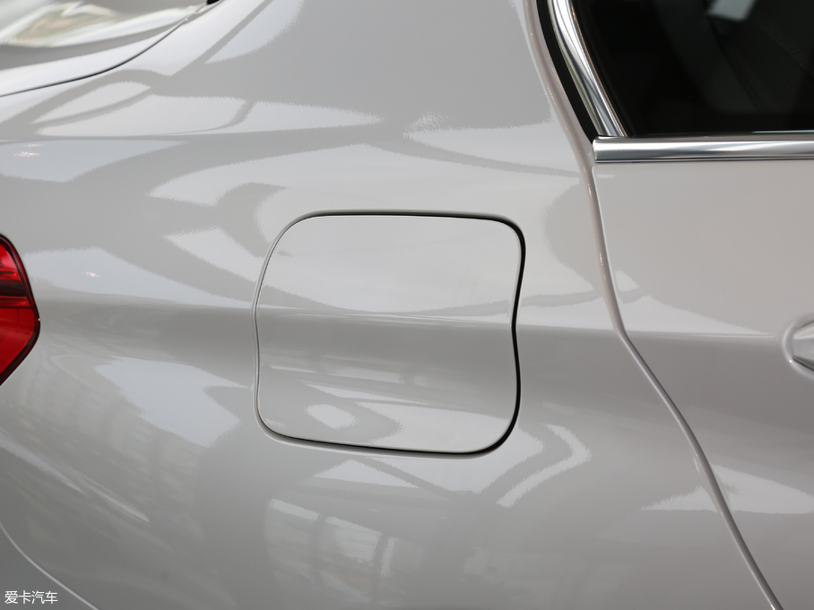 2018R1ϵ 120i O(sh)Ӌb