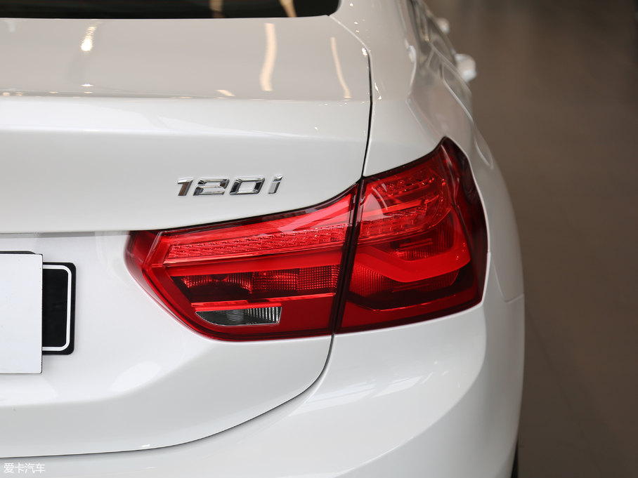 2018R1ϵ 120i OӋb