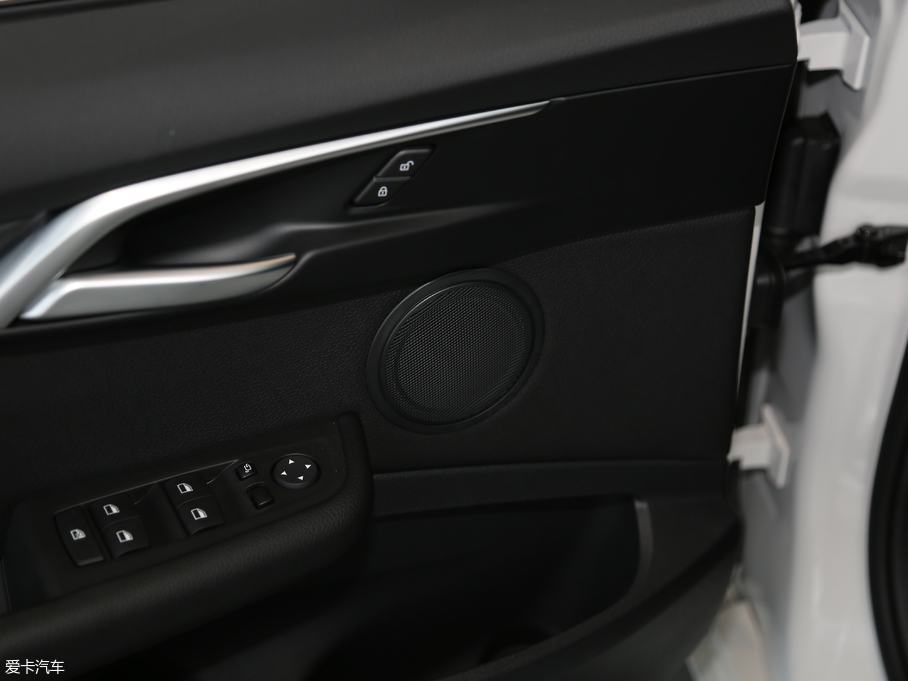 2018R1ϵ 120i OӋb