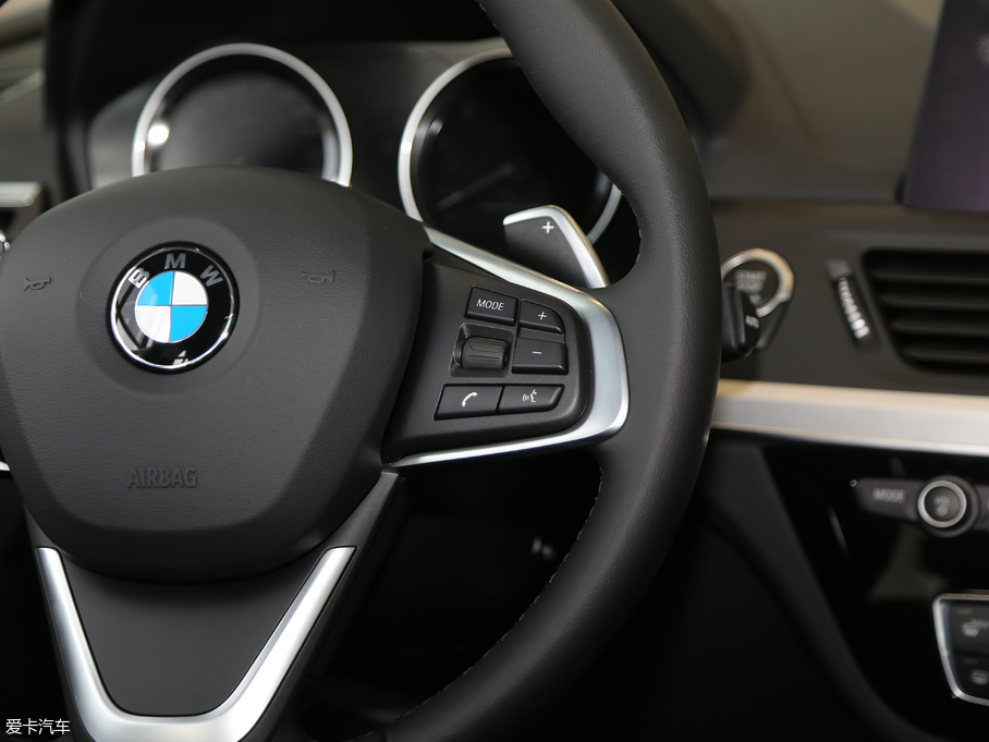 2018R1ϵ 120i OӋb