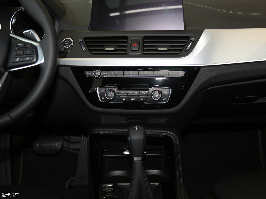 2018R1ϵ 120i OӋb