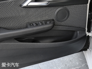 華晨寶馬2018款寶馬1系