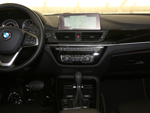2018款118i 运动型 中控台
