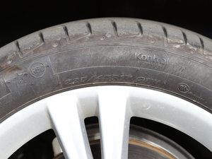 2018118i O(sh)Ӌ(j)b ݆̥ߴ