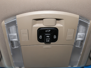 2018款2.0T 自动豪华型 空间座椅