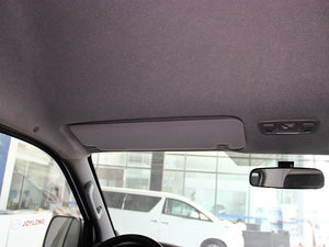 2012款2.4L 汽油基本型4G69S4N 空间座椅