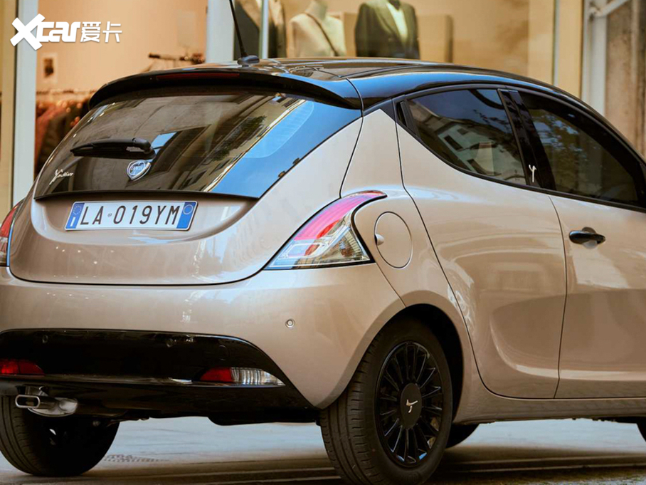 2020{쁆Ypsilon Monogram Special Edition