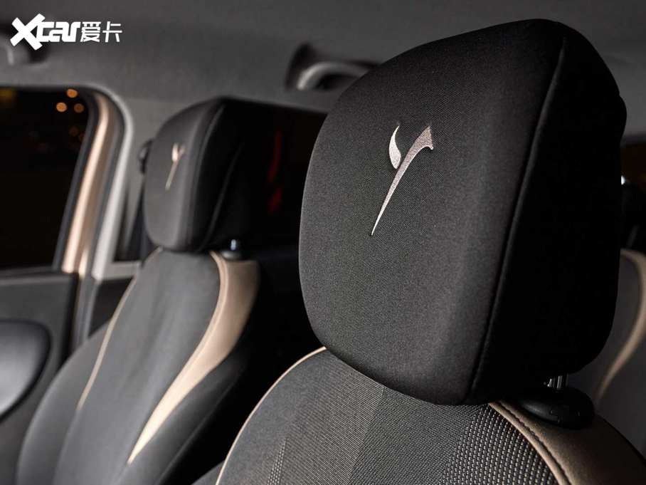 2020{쁆Ypsilon Monogram Special Edition
