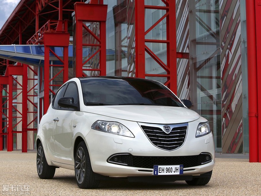 2012{(ln)쁆Ypsilon 