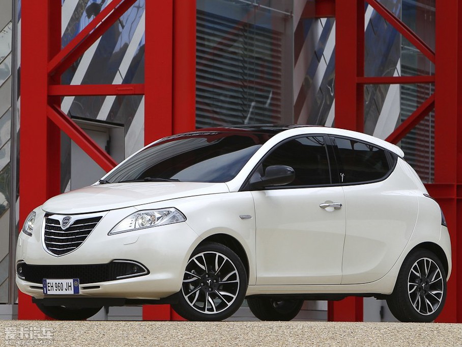 2012{쁆Ypsilon 