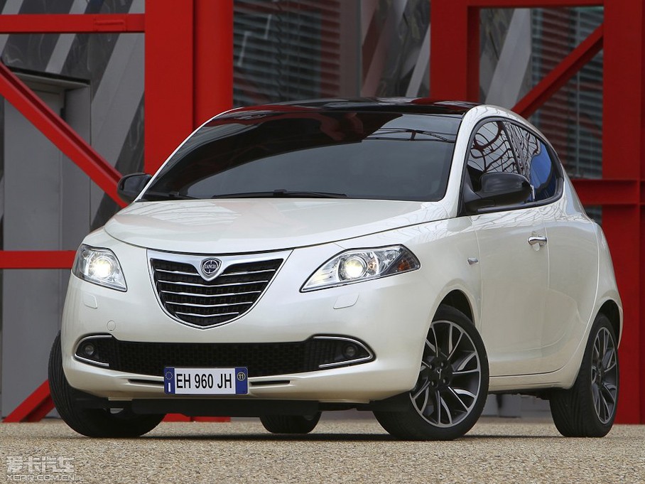 2012{쁆Ypsilon 