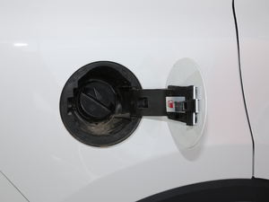 2020款1.5L 自动舒适型 国V 油箱盖