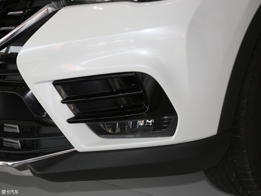 2019AV7 300T ԄF 5 VI